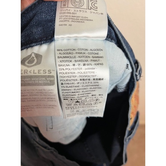 Levis 550 Mens 42x32 Relaxed Fit Jeans Medium Wash Denim Comfort Casual Workwear - Picture 10 of 12